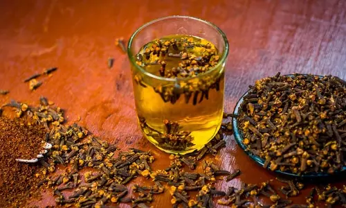 Clove water: లవంగం నీటితో మన శరీరానికి కలిగే ఆరోగ్య ప్రయోజనాలివే