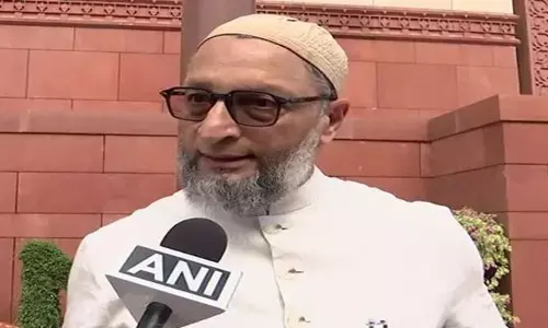 Waqf Amendment Bill: వక్ఫ్ సవరణ బిల్లును వ్యతిరేకించిన ఓవైసీ