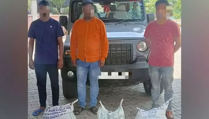 Poppy Straw : 4300 కేజీల గసగసాల గడ్డి సీజ్ Poppy Straw : 4300 కేజీల గసగసాల గడ్డి సీజ్