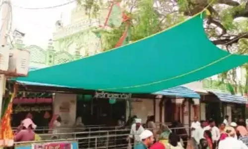 Dargah : అన్నారం షరీఫ్ దర్గాలో అడ్డగోలు వసూళ్లు!