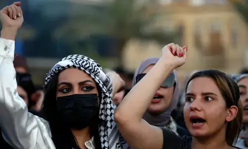 Iraq: వివాదాస్పద చట్టం.. బాలికల వివాహ వయసు 9 ఏళ్లకు తగ్గింపు