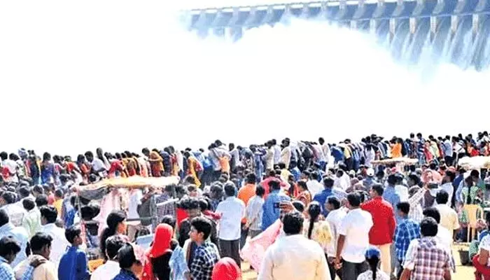 నాగార్జునసాగర్ చూసొద్దాం నాగార్జునసాగర్ చూసొద్దాం