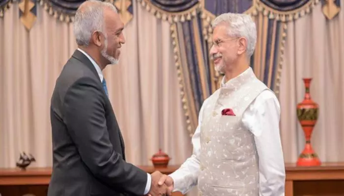 Maldives : మాల్దీవులతో బలమైన సంబంధాలు కోరుకుంటున్నాం : జైశంకర్ Maldives : మాల్దీవులతో బలమైన సంబంధాలు కోరుకుంటున్నాం : జైశంకర్