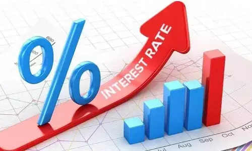 బ్యాంక్ కస్టమర్లకు బిగ్ షాక్.. వడ్డీ రేట్ల పెంపునకు సిద్ధమైన ప్రభుత్వ బ్యాంకులు.!