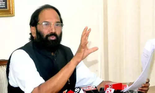 సీతారామ ప్రాజెక్టుపై.. నీటిపారుదల అధికారులతో మంత్రి ఉత్తమ్ సమీక్ష!