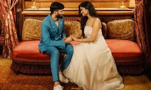 Engagement Cermony: ఆ బ్యాడ్మింటన్ ప్లేయర్‌తో ప్రొడ్యూసర్ ఎంగేజ్‌మెంట్.. సీన్‌లోకి దర్శకుడు రాంగోపాల్ వర్మ