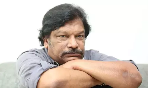 మన గొప్ప సంస్కృతి, సంప్రదాయాలను అవమానించకండి.. ఫ్యాన్స్‌కు దండం పెట్టి వేడుకున్న కృష్ణ వంశీ (ట్వీట్)