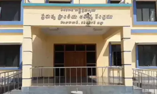 డాక్టర్లు లేరు.. పేషెంట్ల అరిగోసలు..