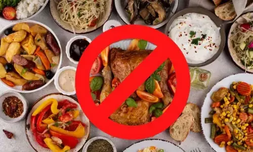 Non Veg : మీరు నాన్ వెజ్ ప్రియులా.. ఈ నగరాలకు వెళ్లారంటే వెజ్ తో సరిపెట్టుకోవాల్సిందే..