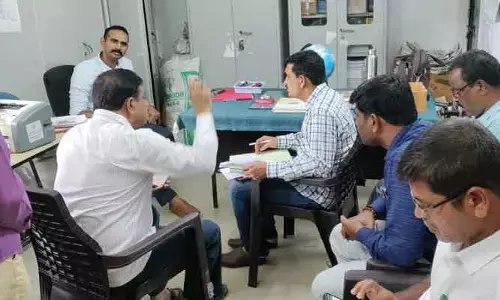పెద్దూర్ గురుకులలో ఏసీబీ తనిఖీలు..