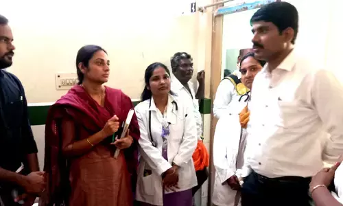 కార్పొరేట్ కు దీటుగా ప్రభుత్వ పాఠశాలల్లో విద్యను అందించాలి