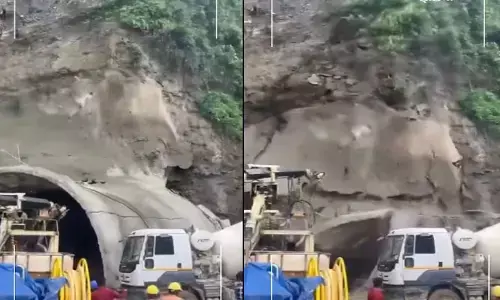 Tunnel Collapsed: కొండచరియలు విరిగిపడటంతో కుప్పకూలిన భారీ సొరంగం