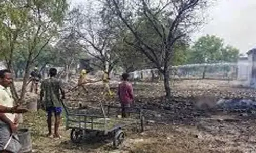 BREAKING: తమిళనాడులో తీవ్ర విషాదం.. బాణాసంచా గోడౌన్‌‌‌లో పేలుడు, ఇద్దరు మృతి