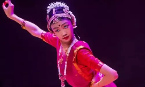 భరతనాట్యంలో.. చరిత్ర సృష్టించిన చైనా అమ్మాయి.!