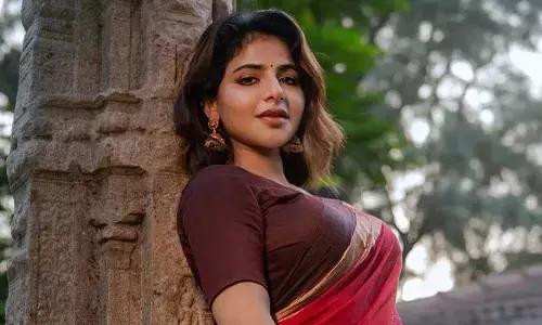 Iswarya Menon: మత్తెక్కించే చూపులతో..వలపు విందు