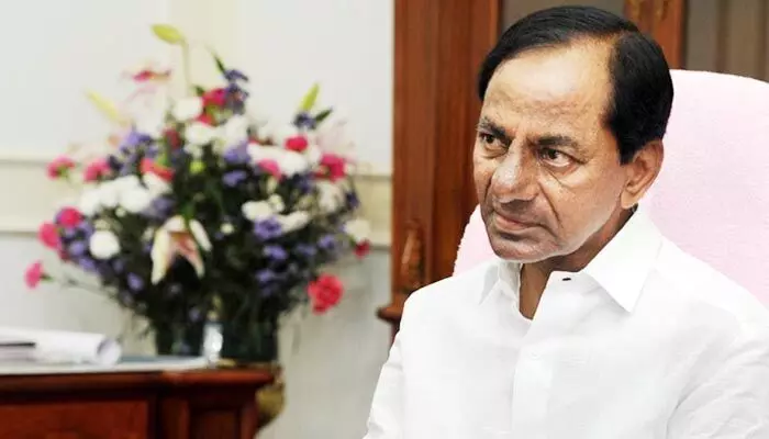 HOT New: కేసీఆర్.. దాగుడుమూతలు! ప్రతిపక్ష నేతగా అన్ని కార్యక్రమాలకు గైర్హాజరు HOT New: కేసీఆర్.. దాగుడుమూతలు! ప్రతిపక్ష నేతగా అన్ని కార్యక్రమాలకు గైర్హాజరు