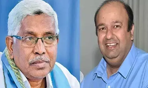BIG BREAKING: ఎమ్మెల్సీలుగా ప్రమాణం చేసిన కోదండరాం, అమెర్ అలీఖాన్