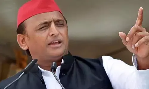 Akhilesh yadav: కోల్‌కతా ఘటనను బీజేపీ రాజకీయం చేస్తోంది.. ఎస్పీ చీఫ్ అఖిలేష్ యాదవ్