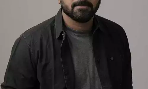 ఒకప్పుడు రోడ్డుమీద మినరల్ వాటర్ అమ్మాడు.. ఇప్పుడు జాతీయ అవార్డు అందుకున్న స్టార్ హీరో.. నెట్టింట ప్రశంసల వర్షం