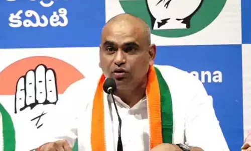 chamala kiran kumar: కేసీఆర్ రాజకీయాల్లో ఉన్నారో లేదో తెలియడం లేదు.. చామల కిరణ్ సెటైర్