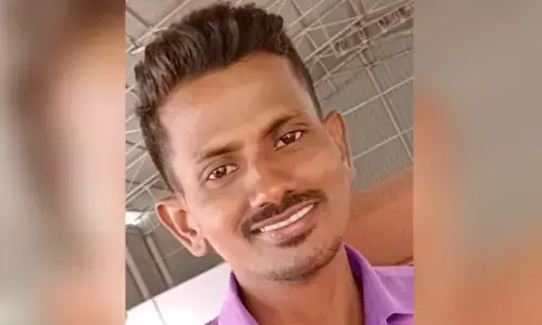 Road Accident: మంచిర్యాల జిల్లాలో విషాదం.. రోడ్డు ప్రమాదంలో యువకుడి మృతి