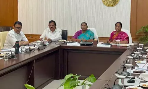 Podu Lands issue: పోడు భూములపై ఫోకస్.. కీలక అంశాలపై మంత్రులు కొండా సురేఖ, సీతక్క,  రివ్యూ