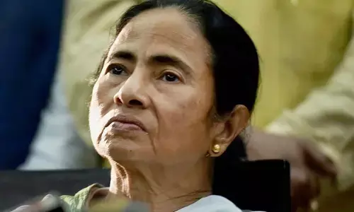 Mamata Banerjee :  మమతా బెనర్జీపై నిర్భయ తల్లి సీరియస్