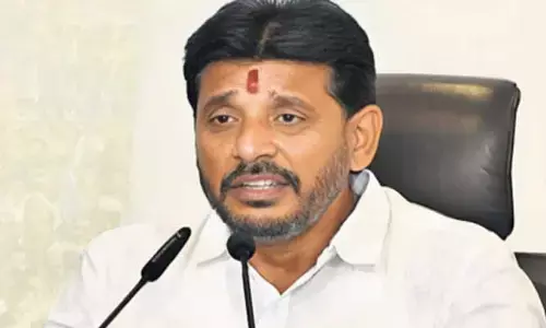 మరో వివాదం.. దువ్వాడ శ్రీనివాస్ కోసం రిటైర్డ్ టీచర్ గాలింపు