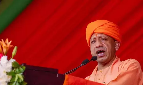 Cm yogi: పోలీసు ఉద్యోగాల్లో 20 శాతం మంది మహిళల నిమాయకం.. యూపీ సీఎం యోగీ ఆధిత్యనాథ్