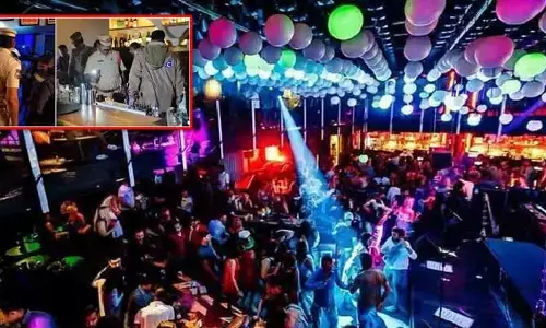 Breaking: హైదరాబాద్‌లో పబ్‌లపై రైడ్స్.. 50 మంది డ్రగ్స్ తీసుకున్నట్లు గుర్తింపు