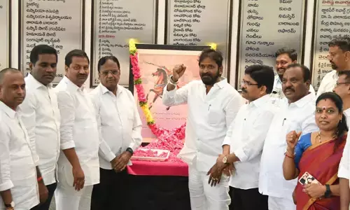 అసెంబ్లీలో పాపన్నగౌడ్ విగ్రహం పెట్టాలి: మాజీ మంత్రి