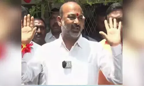 Bandi Sanjay: బీఆర్ఎస్ విలీనంపై బండి సంజయ్ కీలక వ్యాఖ్యలు