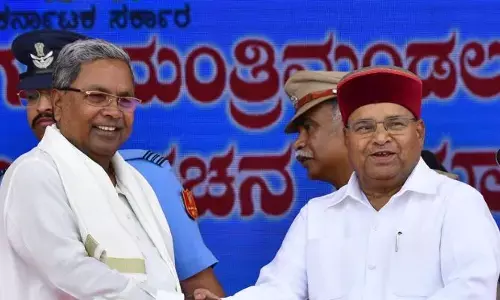 Karnataka : ‘‘కర్ణాటక గవర్నర్‌కు బంగ్లాదేశ్ ప్రధాని గతే’’.. కాంగ్రెస్ ఎమ్మెల్సీ వివాదాస్పద వ్యాఖ్యలు