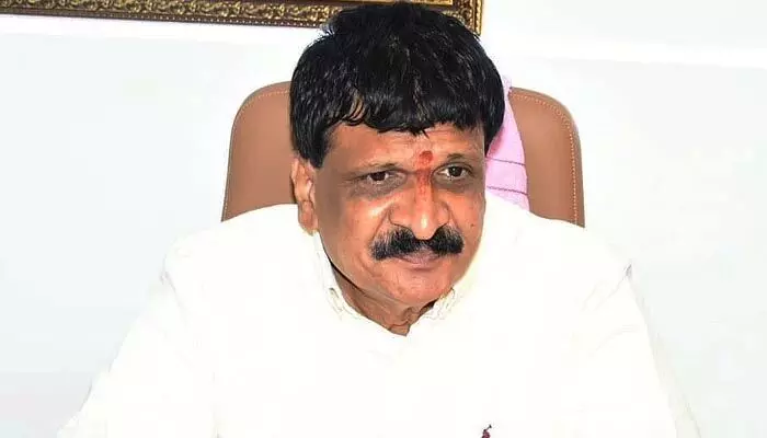 BREAKING: సిద్దిపేటలో రాజీనామా చేసి ఎన్నికలకు రావాలి: హరీశ్కు మైనంపల్లి సవాల్ BREAKING: సిద్దిపేటలో రాజీనామా చేసి ఎన్నికలకు రావాలి: హరీశ్కు మైనంపల్లి సవాల్