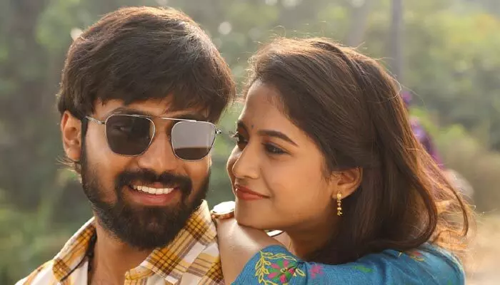 ‘శ్రీ శ్రీ శ్రీ రాజావారు’ వచ్చేస్తున్నారు.. డైరెక్టర్ ఆసక్తికర కామెంట్స్ వైరల్ ‘శ్రీ శ్రీ శ్రీ రాజావారు’ వచ్చేస్తున్నారు.. డైరెక్టర్ ఆసక్తికర కామెంట్స్ వైరల్