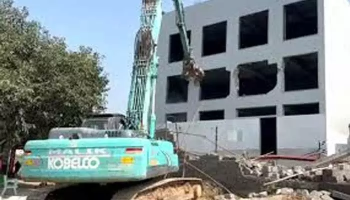వి వాంట్ హైడ్రా..! వెల్లువెత్తుతున్న ప్రశంసలు వి వాంట్ హైడ్రా..! వెల్లువెత్తుతున్న ప్రశంసలు
