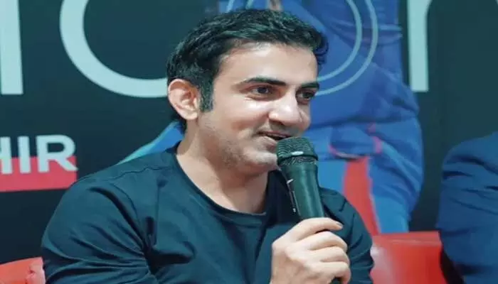 ముగ్గురు పాకిస్తాన్ ప్లేయర్లకు చాన్స్.. గంభీర్కు ఒక్క భారత ప్లేయర్ నచ్చలేదా? ముగ్గురు పాకిస్తాన్ ప్లేయర్లకు చాన్స్.. గంభీర్కు ఒక్క భారత ప్లేయర్ నచ్చలేదా?