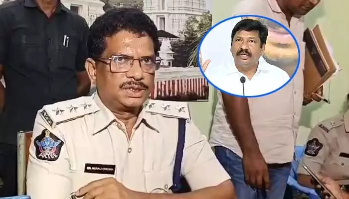 చంద్రబాబు ఇంటిపై దాడి కేసు.. విచారణకు సహకరించని జోగి రమేశ్ చంద్రబాబు ఇంటిపై దాడి కేసు.. విచారణకు సహకరించని జోగి రమేశ్