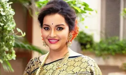Renu Desai: ప్లీజ్ ఇది మీ ఫ్రెండ్స్‌కు షేర్ చేసి నాకు సాయం చేయండంటూ రేణు దేశాయ్ పోస్ట్