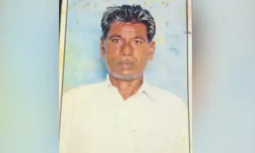 Man died: నిజామాబాద్ జిల్లాలో తీవ్ర విషాదం.. కాలువలో జారిపడి ఒకరి మృతి