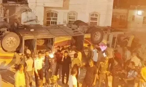 BREAKING: ఇరాన్‌లోని యాజ్డాలో ఘోర రోడ్డు ప్రమాదం.. 30 మంది దుర్మరణం, 23 మందికి గాయాలు