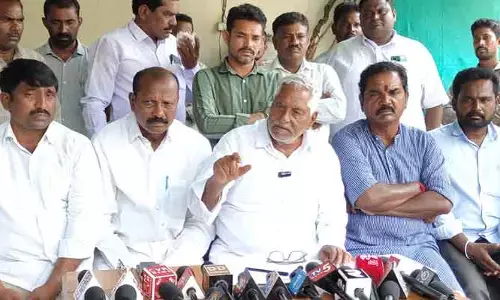 రుణమాఫీ కానీ రైతులు గ్రీవెన్స్ లో నమోదు చేసుకోవాలిః జీవన్ రెడ్డి