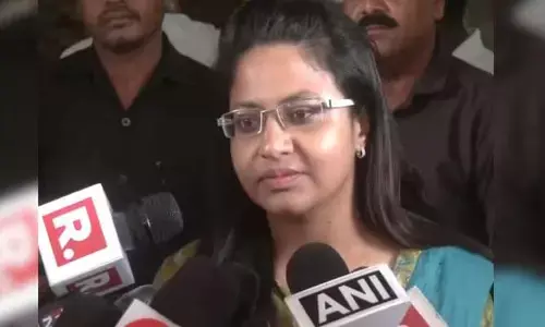 Puja Khedkar : ఐఏఎస్ నుంచి పూజా ఖేడ్కర్ డిస్మిస్.. కేంద్రం కీలక నిర్ణయం