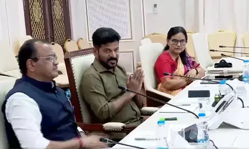Revanth Reddy: భూసేకరణ పారదర్శకంగా జరగాలి.. అధికారులకు సీఎం ఆదేశాలు