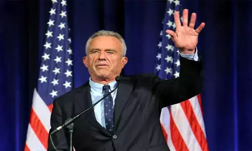 US Elections : కమలా హారీస్ కు బిగ్ షాక్.. ట్రంప్ కు మద్దత్తు ఇవ్వబోతున్నరాబర్ట్ F. కెన్నెడీ..!