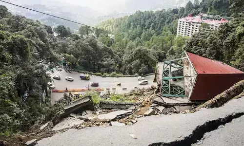 Landslides: సిమ్లాలో కొనసాగుతున్న రెస్క్యూ ఆపరేషన్.. 20 మృతదేహాల వెలికితీత