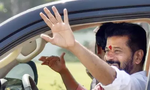 CM Revanth: నేడు హస్తినకు సీఎం రేవంత్‌రెడ్డి.. అధిష్టాన పెద్దలతో ఆ విషయాలపై భేటీ!