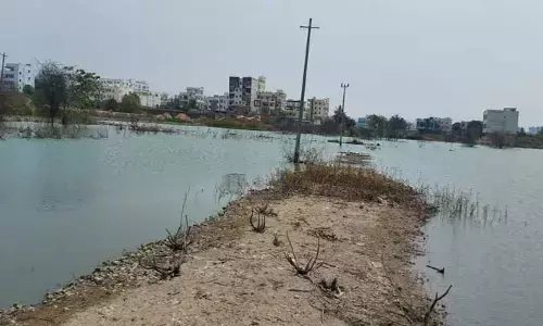 రూపు కోల్పోయిన పటాన్ ‘చెరువు’లు.. పదేళ్లలో అంతులేని కబ్జాలు