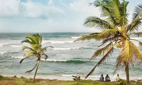 Srilanka: పర్యాటకులకు శ్రీలంక గుడ్ న్యూస్.. భారత్ సహా 35 దేశాలకు వీసా రహిత ప్రవేశం