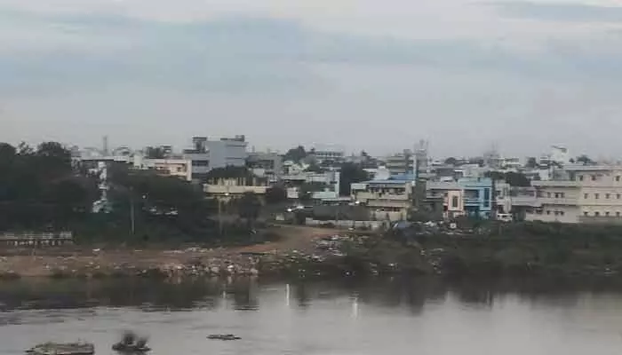 ఖమ్మంలో హైడ్రా.. ప్రభుత్వం కసరత్తు..? ఖమ్మంలో హైడ్రా.. ప్రభుత్వం కసరత్తు..?